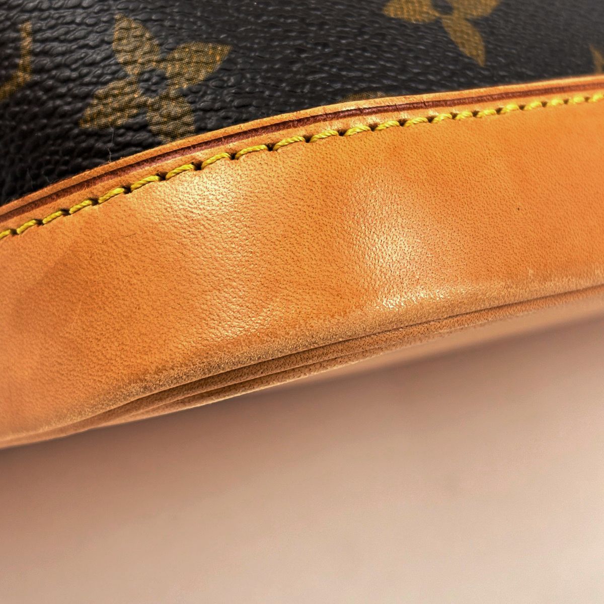 Louis Vuitton Alma Handbag Monogram Brown — view 4