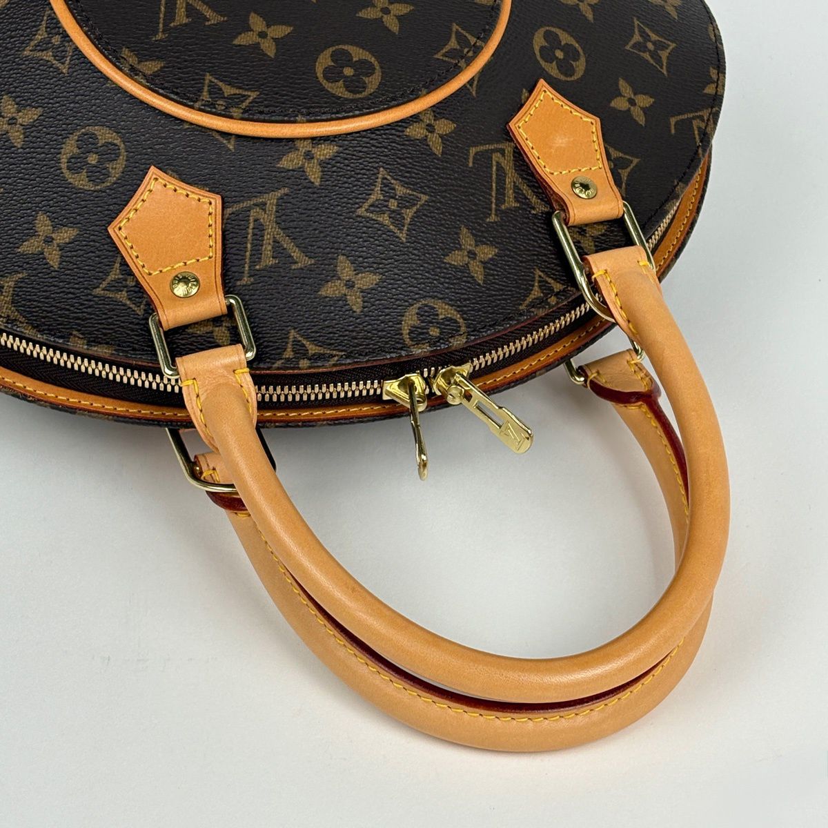Louis Vuitton Ellipse PM Handbag Monogram Brown — view 7