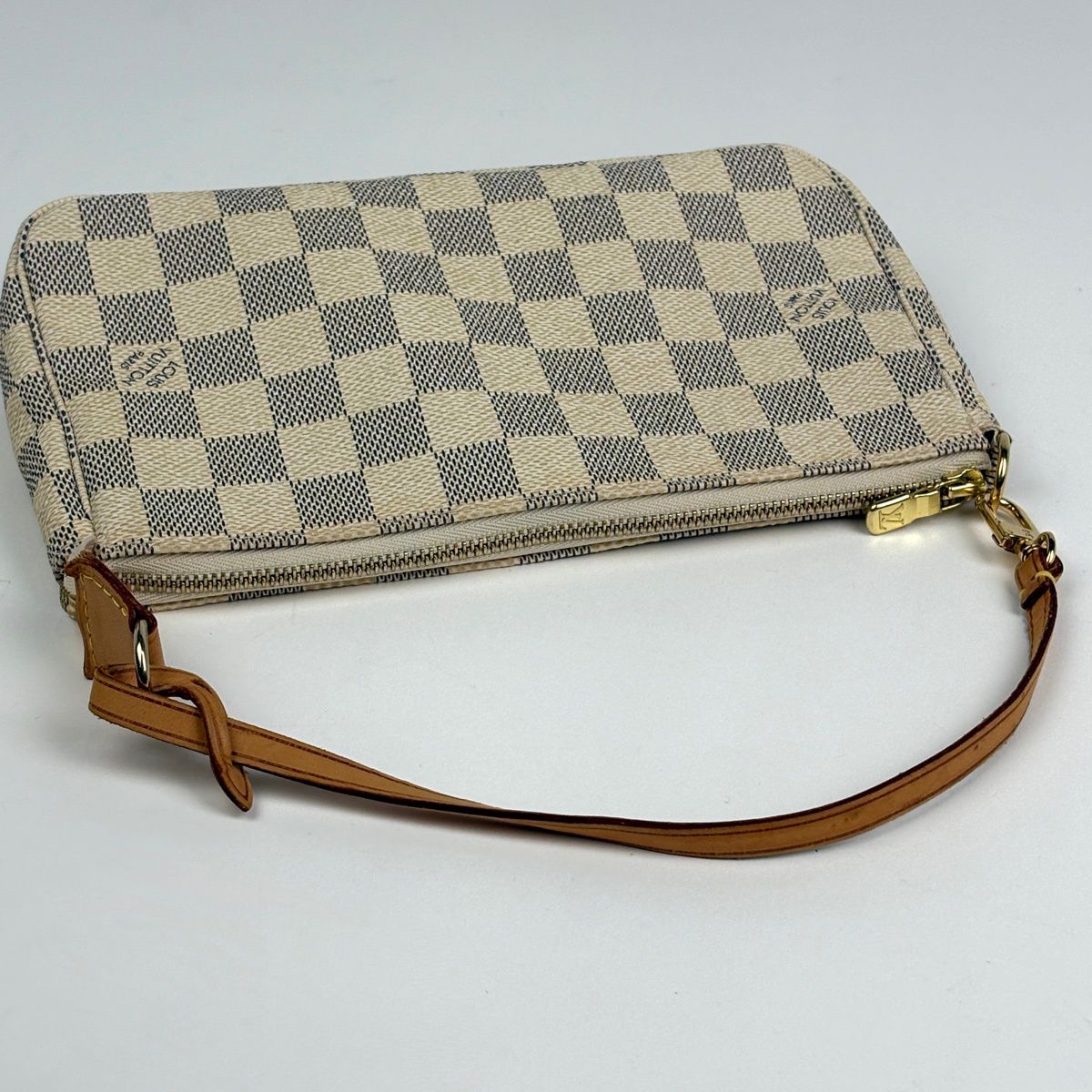 Louis Vuitton Pochette Accessoires Pouch Damier Azur White — view 8