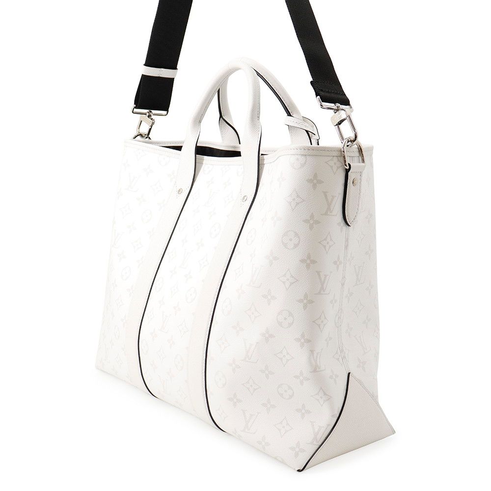 Louis Vuitton Tote Bag Monogram Taiga Weekend NM 2-Way White Taigarama — view 2