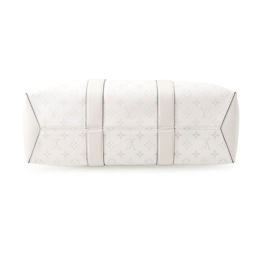 Louis Vuitton Tote Bag Monogram Taiga Weekend NM 2-Way White Taigarama — view 3