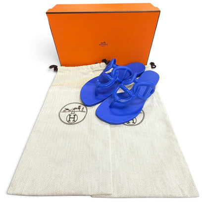 Hermes Egerie Chaine D'ancre Motif Rubber Flat Sandals Thong Blue — view 2
