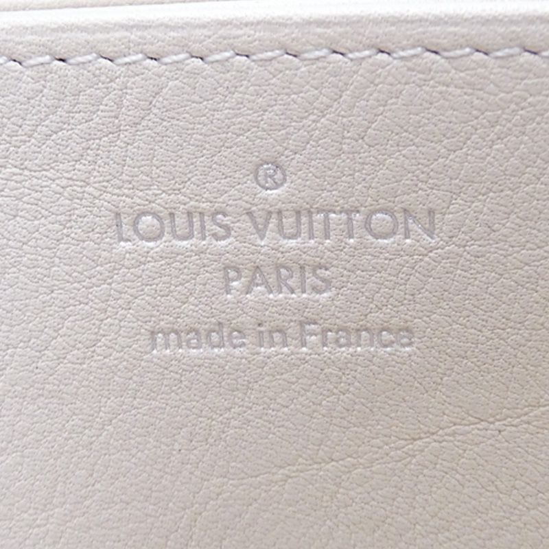 Louis Vuitton Wallet Monogram Mahina Zippy Cream White Everyday — view 6