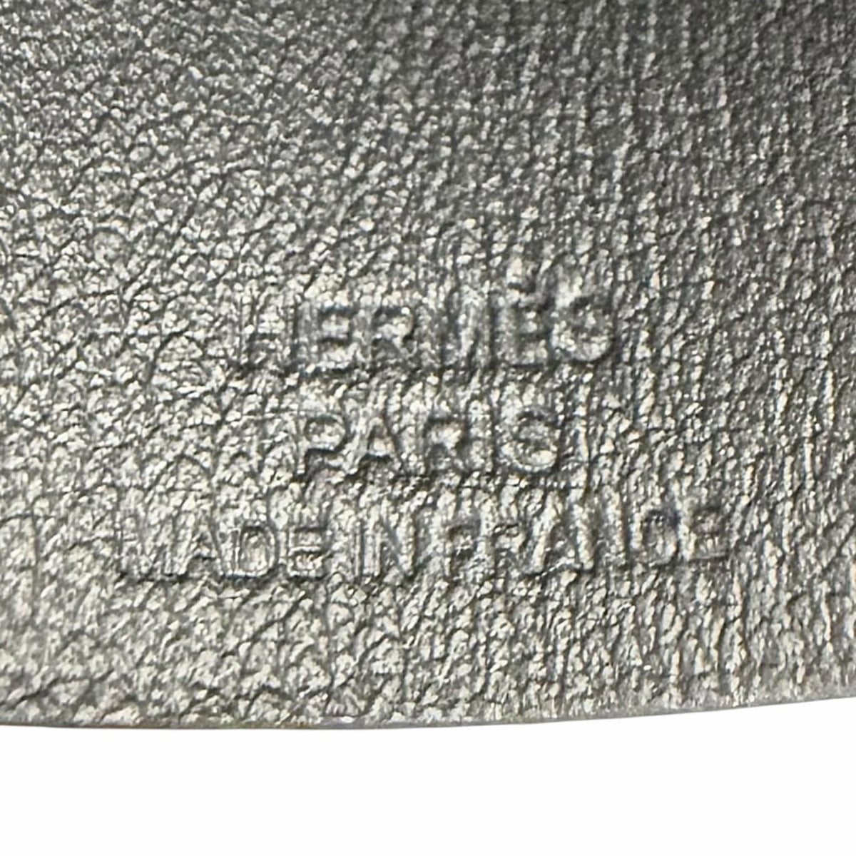 Hermes Clochette Skate Ciel Rouge de Cour Blanc Veau Swift Necklace — view 8