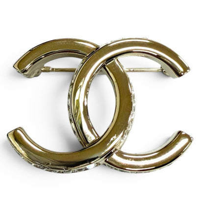 Chanel Rhinestone CC Logo Brooch Gold