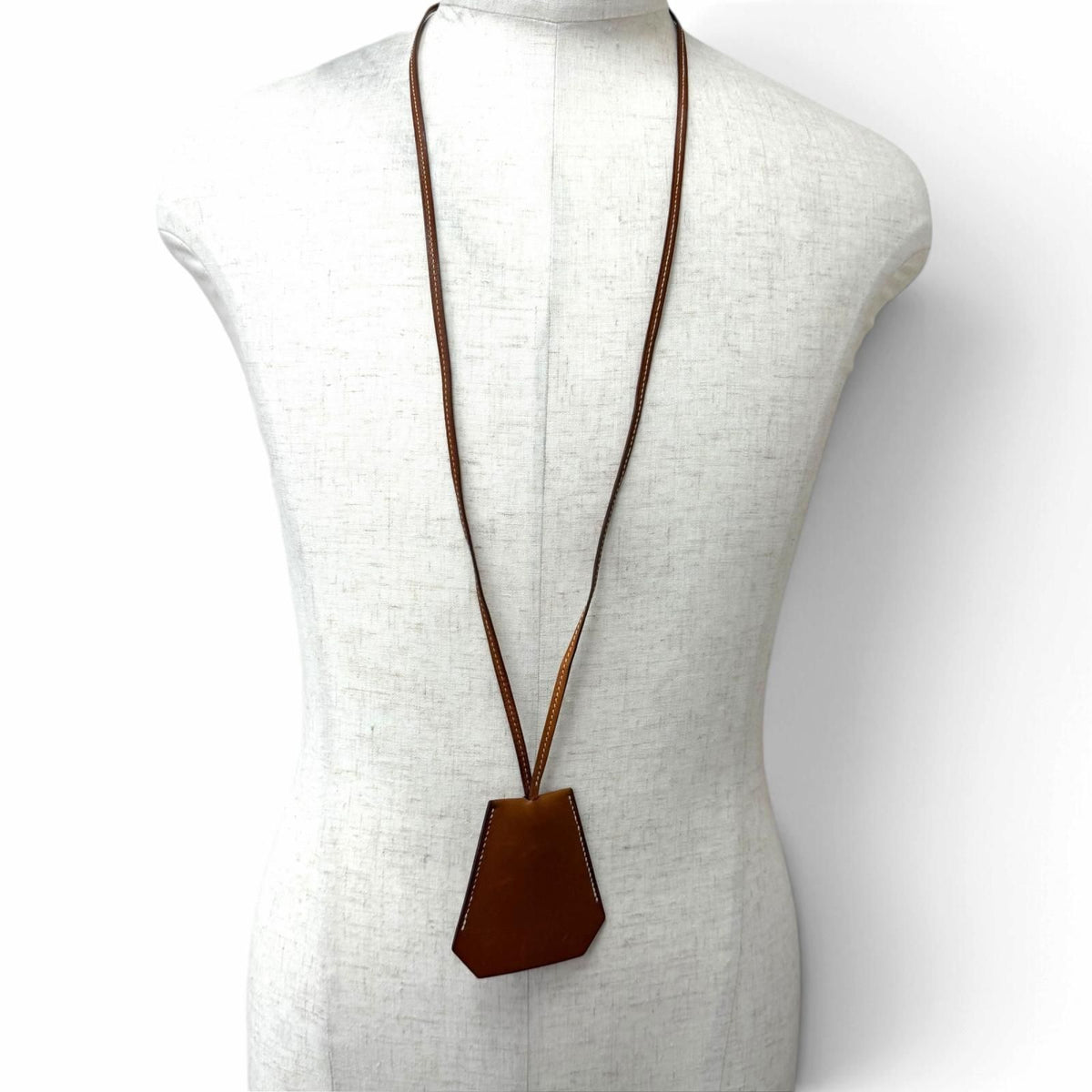 Hermes Veau Barenia Martin Margiela Era Large Clochette Necklace Gold — view 2