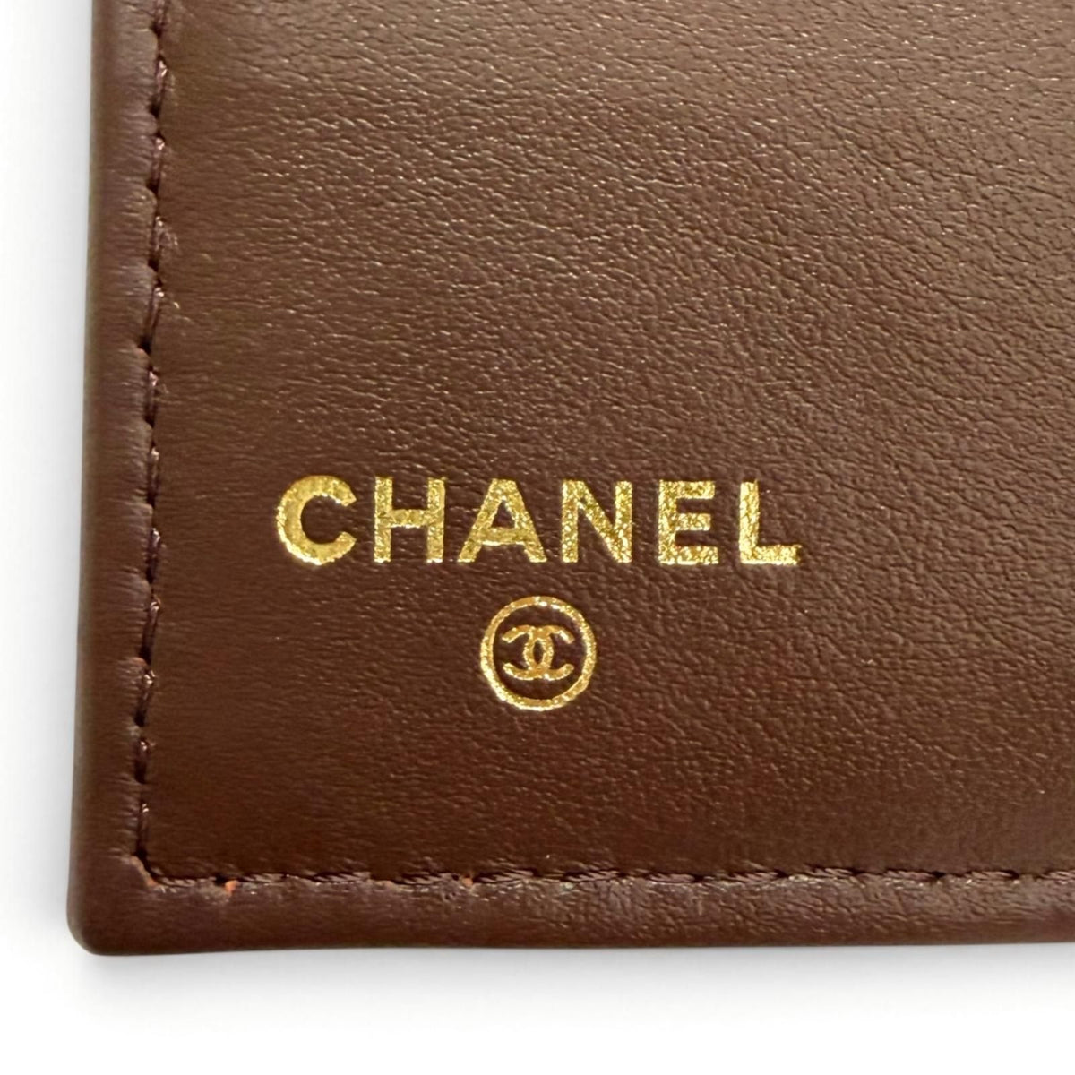 Chanel Caviar Leather CC Logo Quilted Timeless Classic Line Flap Compact Wallet — view 8