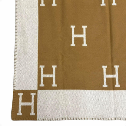 Hermes Plaid Avalon Wool Cashmere Ecru Camel Blanket — view 5