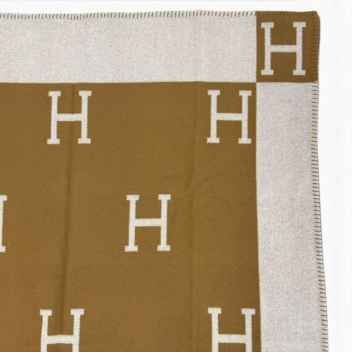 Hermes Plaid Avalon Wool Cashmere Ecru Camel Blanket — view 3