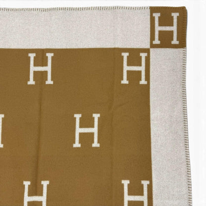 Hermes Plaid Avalon Wool Cashmere Ecru Camel Blanket — view 3