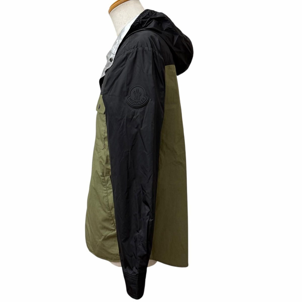 Moncler Donan Giubbotto Reversible Windbreaker Nylon Jacket Khaki Silver — view 4