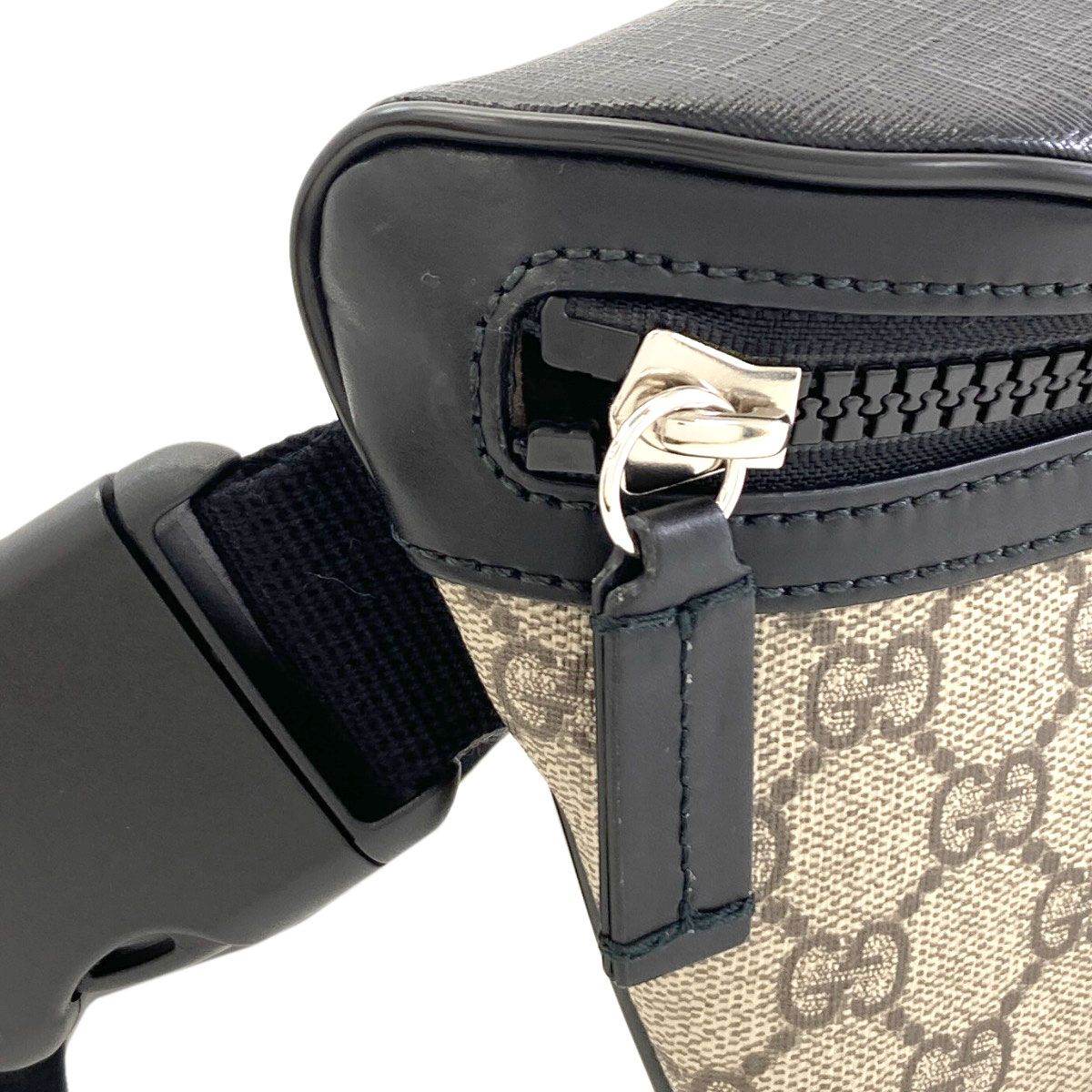Gucci GG Supreme Belt Bag — view 8