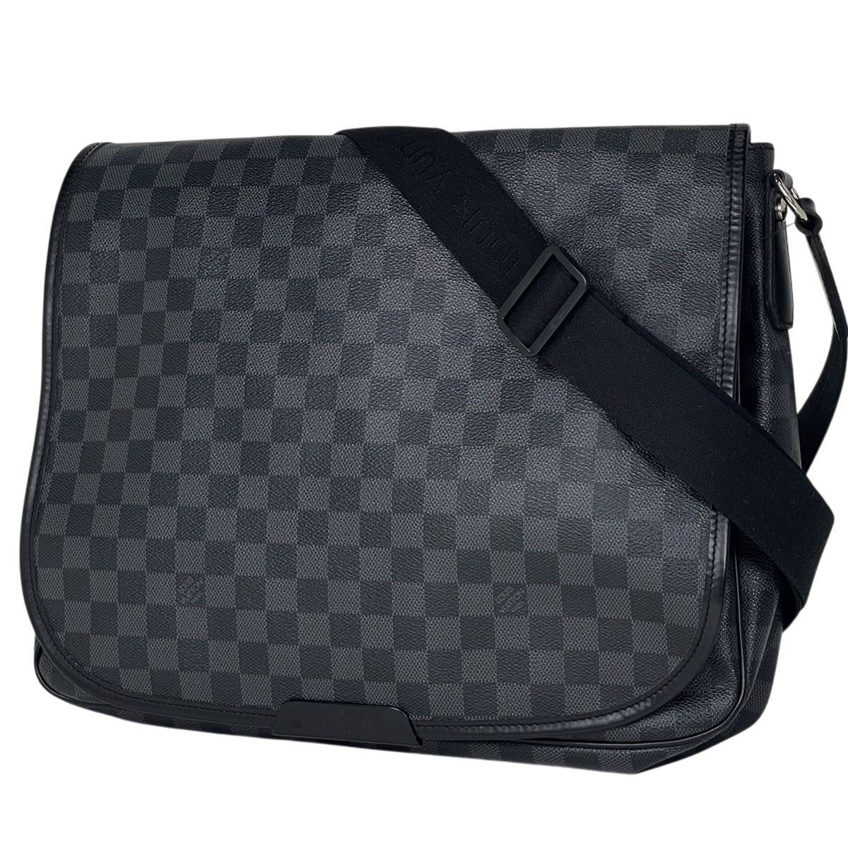 Louis Vuitton Daniel MM Messenger Bag Damier Graphite Noir