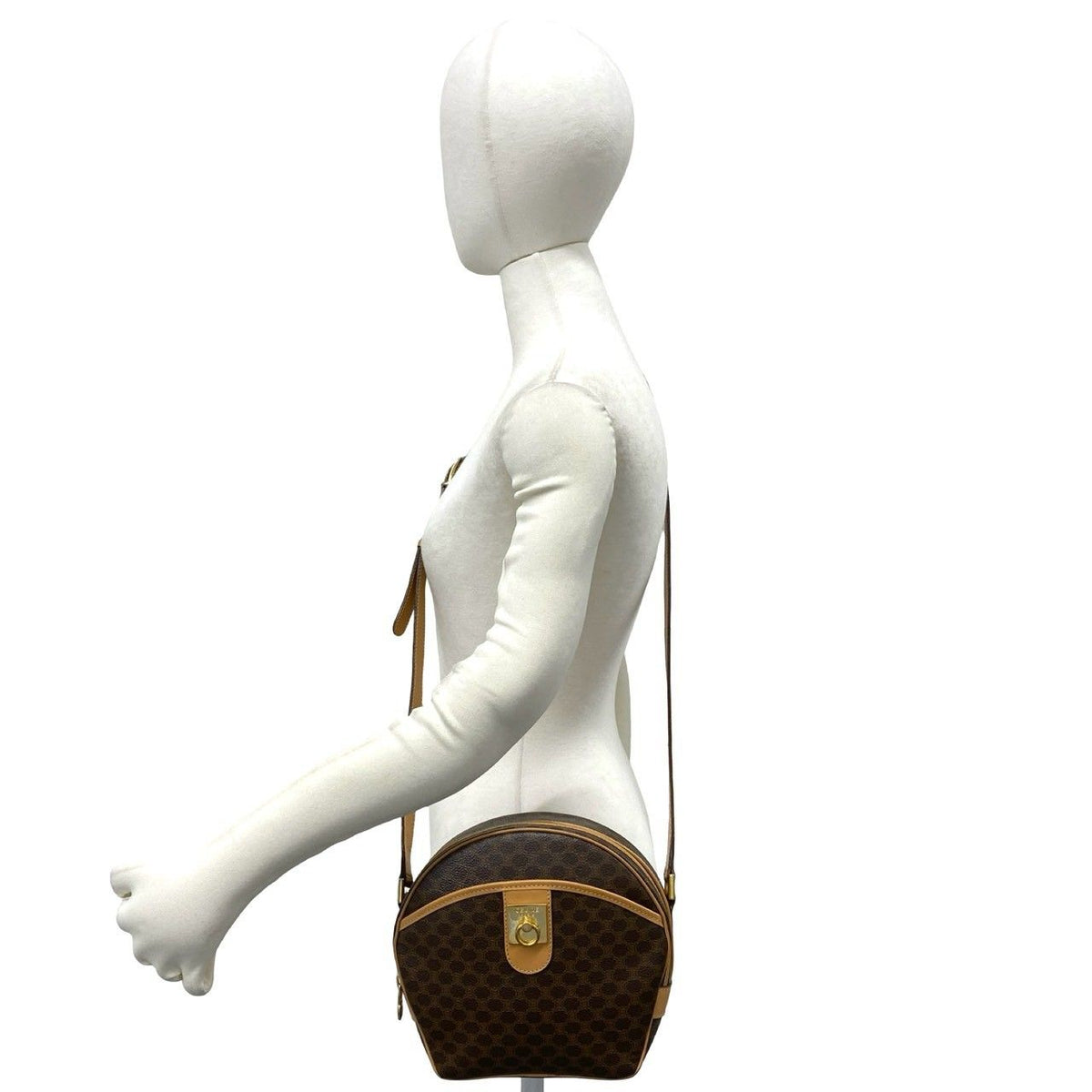 Celine Vintage Macadam Blason Pattern Triomphe Logo Ring Leather Shoulder Bag — view 2