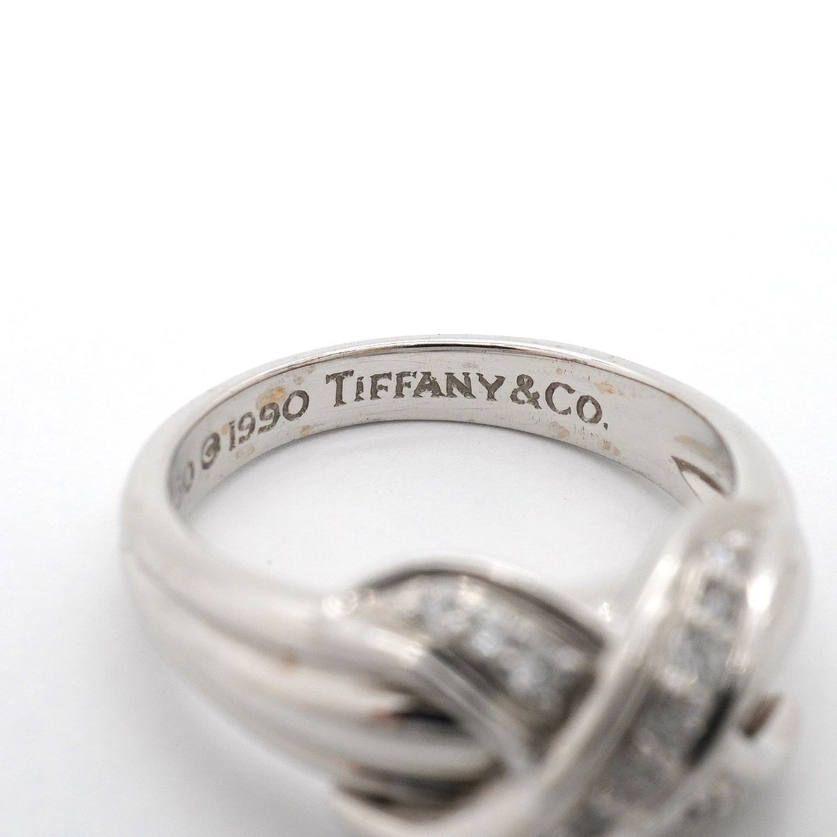Tiffany & Co Ring Signature 18k White Gold Diamond — view 5