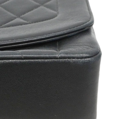Chanel Shoulder Bag Diana Lambskin Black Gold — view 6