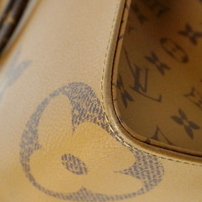 Louis Vuitton Tote Bag Monogram Giant Reverse On The Go MM Brown 2-Way — view 6