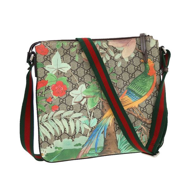Gucci GG Supreme Shoulder Bag Beige — view 2