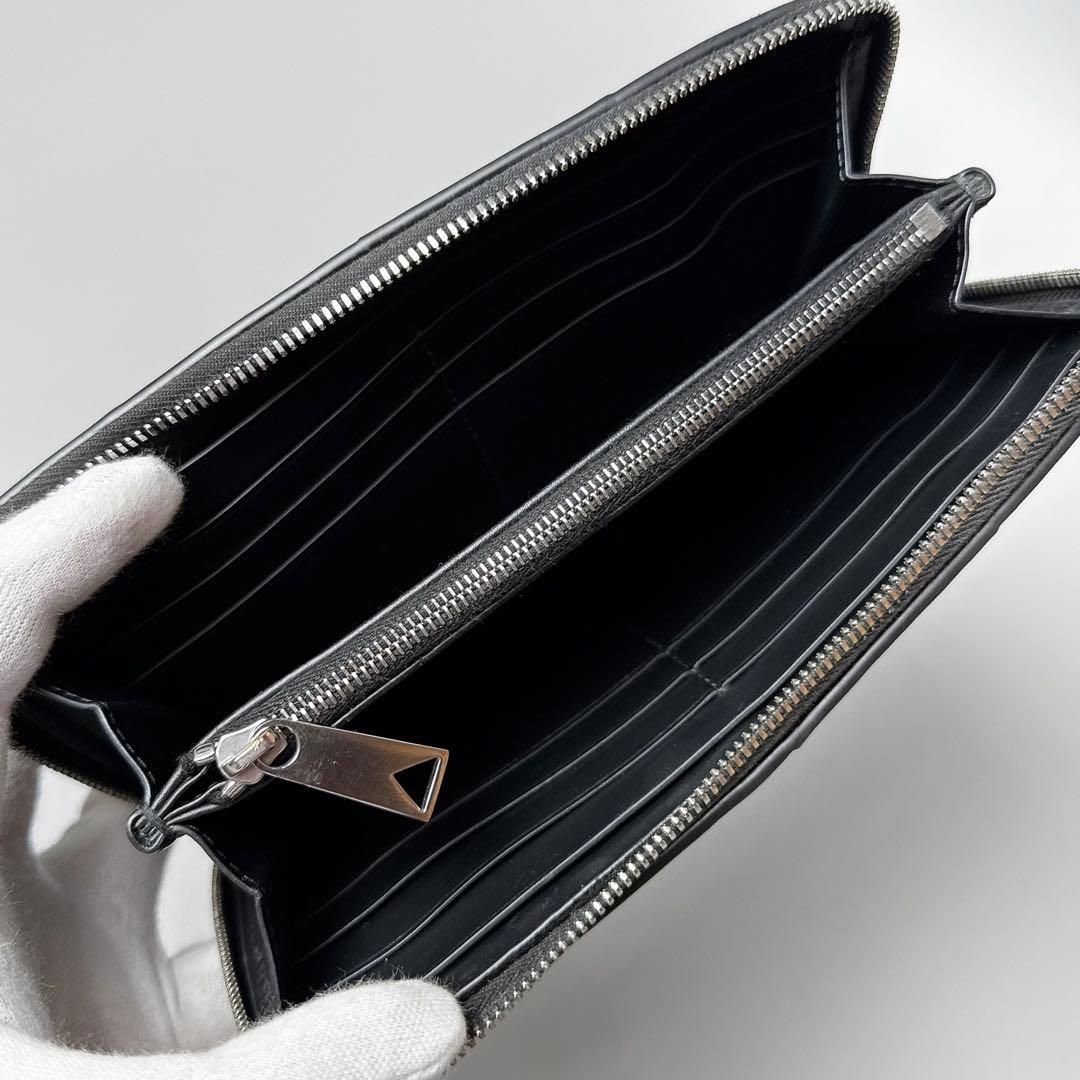 Bottega Veneta Cassette Zip Around Wallet Black — view 3