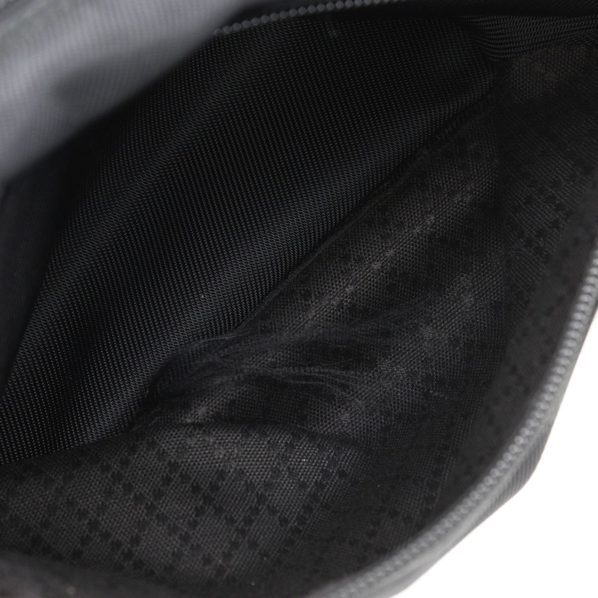 Gucci Nylon Canvas Black Shoulder Bag — view 8