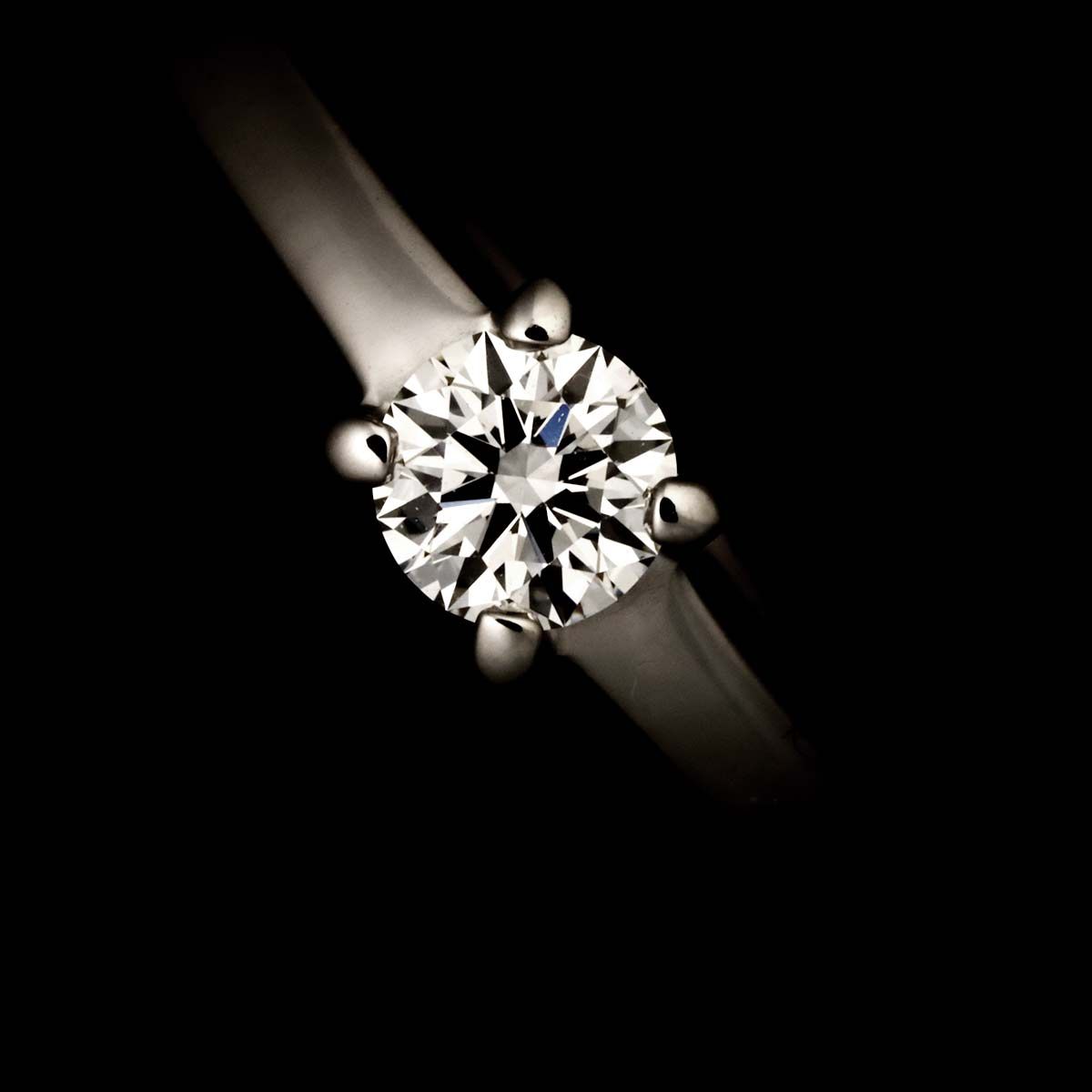 Cartier Declaration D'amour 48 Ring Diamond Platinum — view 6