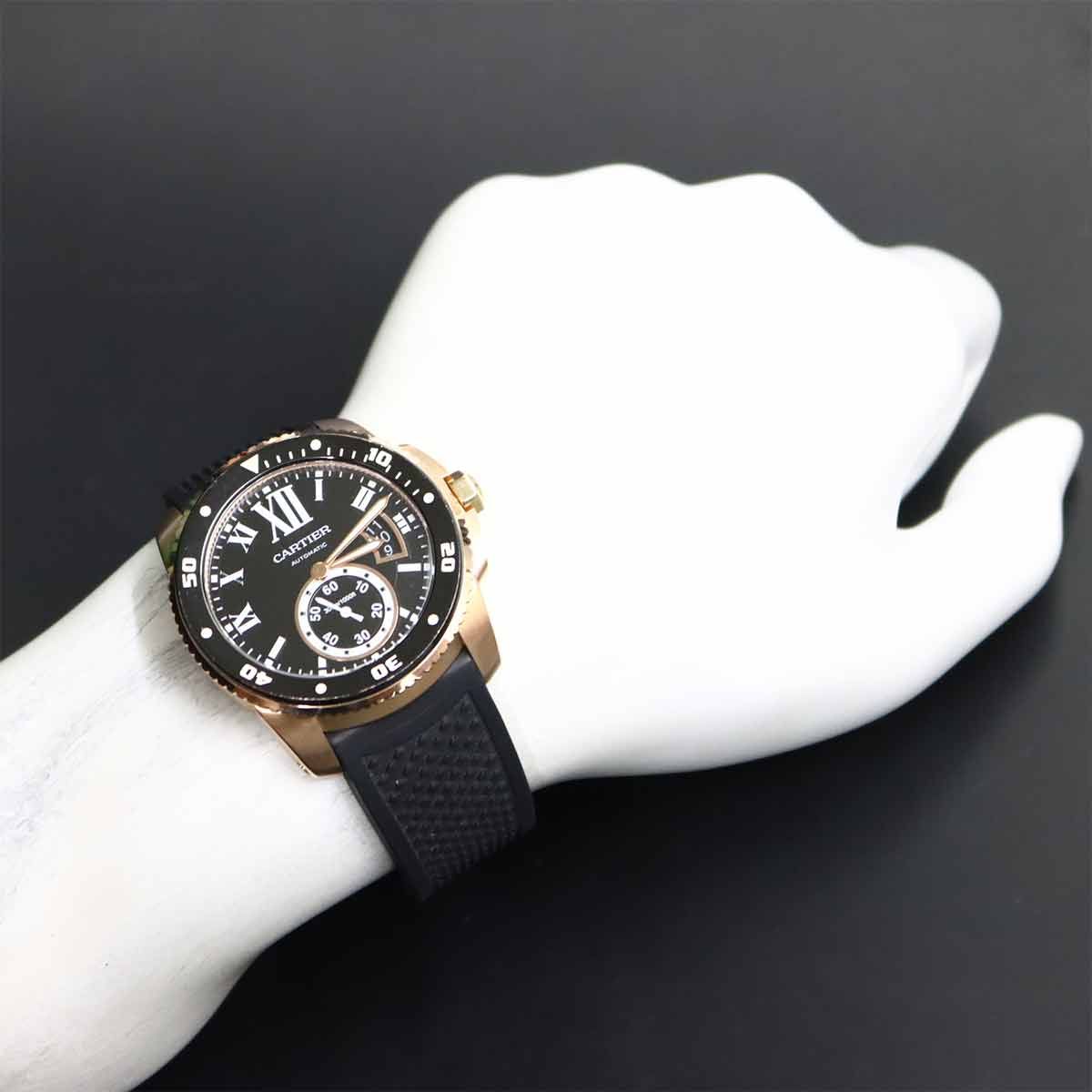 Cartier Calibre de Cartier Diver Watch Date 18k Pink Gold Automatic — view 4
