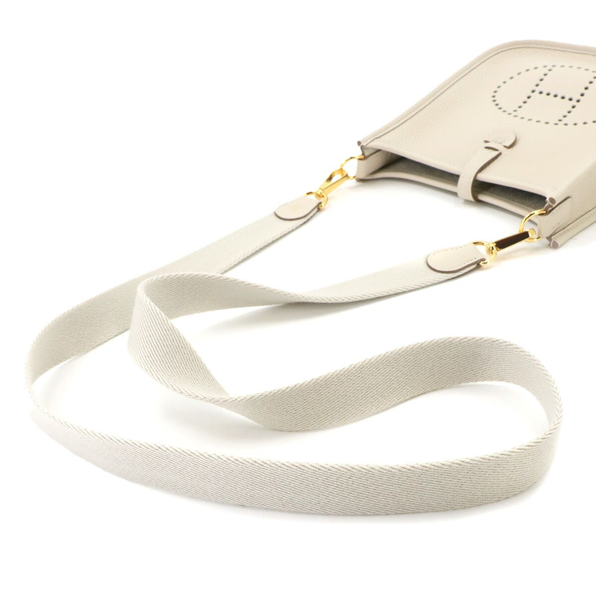 Hermes Evelyne Amazon TPM Shoulder Bag Taurillon Clemence Cles — view 6
