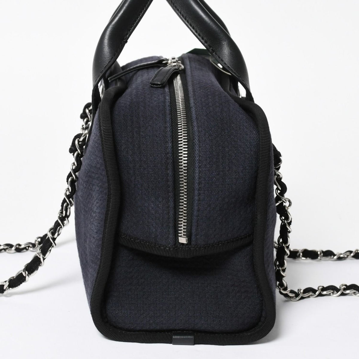 Chanel 2-Way Shoulder Bag Chain Deauville Line Navy — view 4