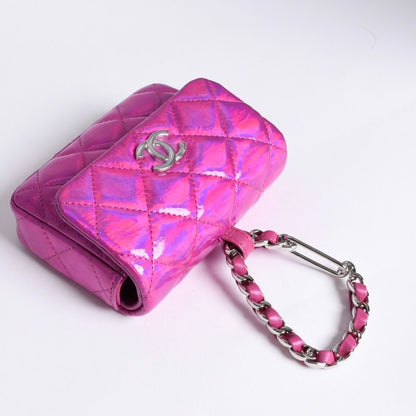 Chanel Bag Charm CC Logo Patent Leather Metallic Pink — view 7