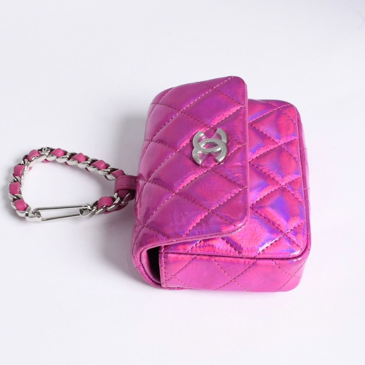 Chanel Bag Charm CC Logo Patent Leather Metallic Pink — view 5