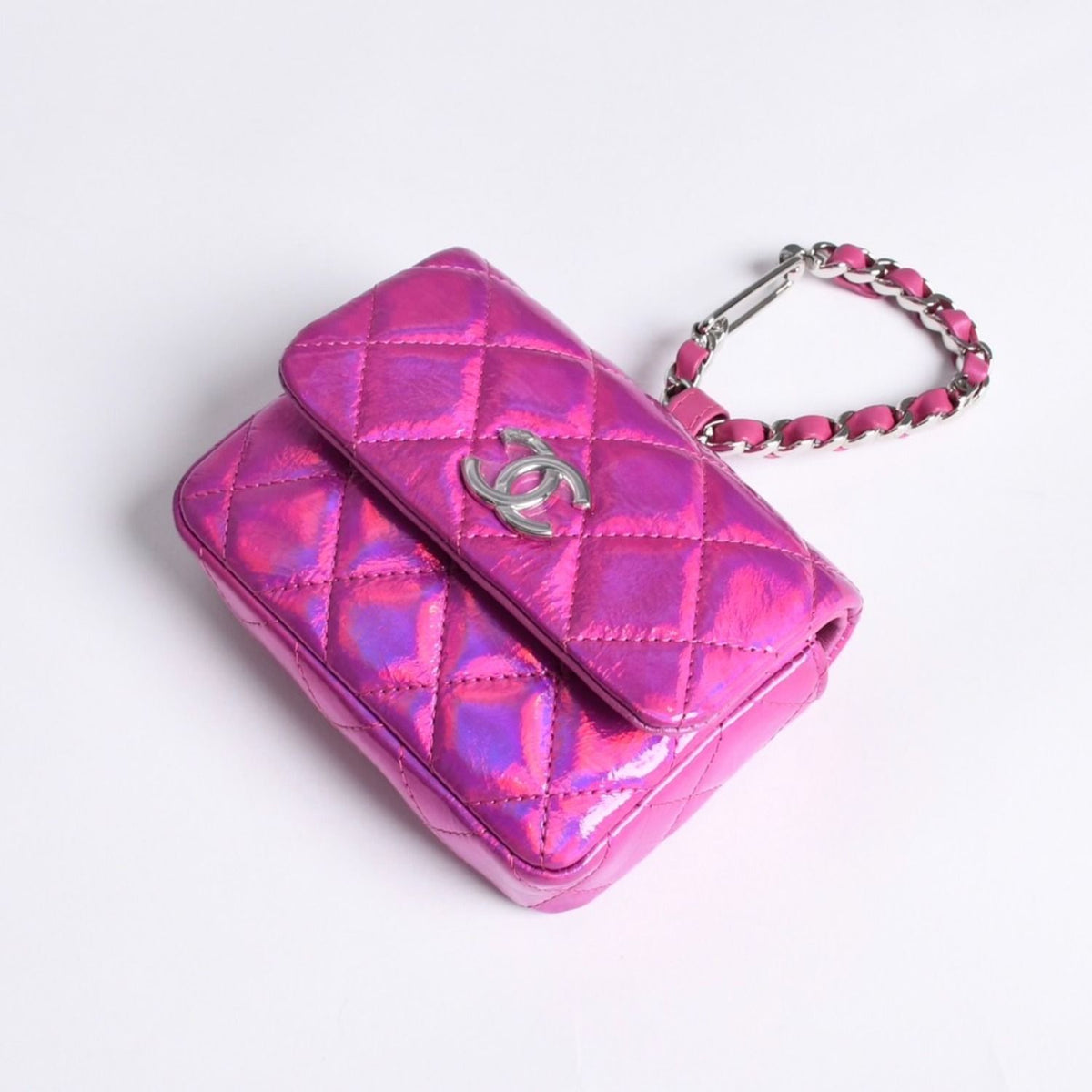 Chanel Bag Charm CC Logo Patent Leather Metallic Pink — view 3