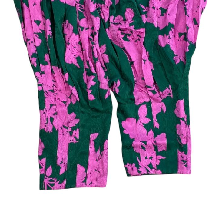 Louis Vuitton Tapered Pants with Belt Botanical Pattern Silk Pink — view 5