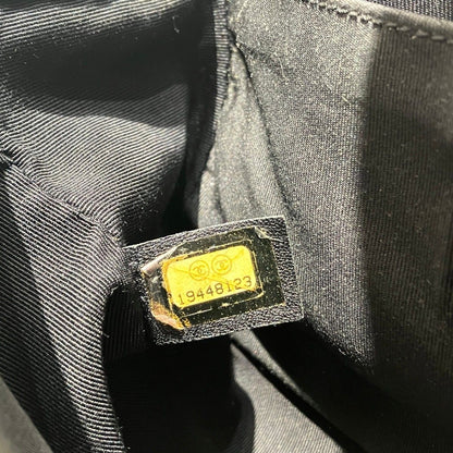 Chanel Boy Flap Shoulder Bag Patent Leather — view 5