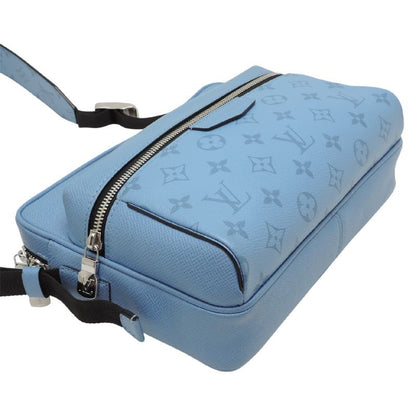 Louis Vuitton Shoulder Bag — view 3