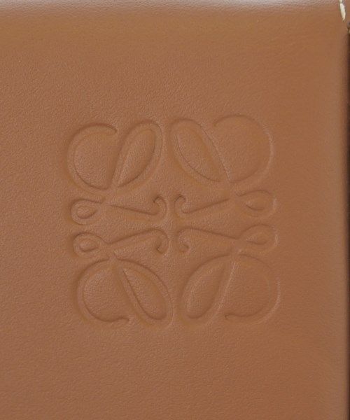 Loewe Anagram Heel Shoulder Bag Beige — view 6