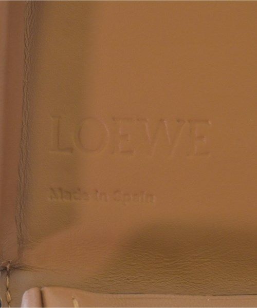 Loewe Anagram Heel Shoulder Bag Beige — view 5