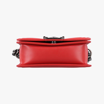 Chanel Boy Red Leather — view 3