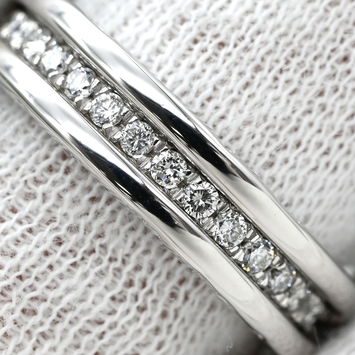 Bvlgari Ring B.zero1 XS Pave Diamond White Gold 52 750 Band — view 4