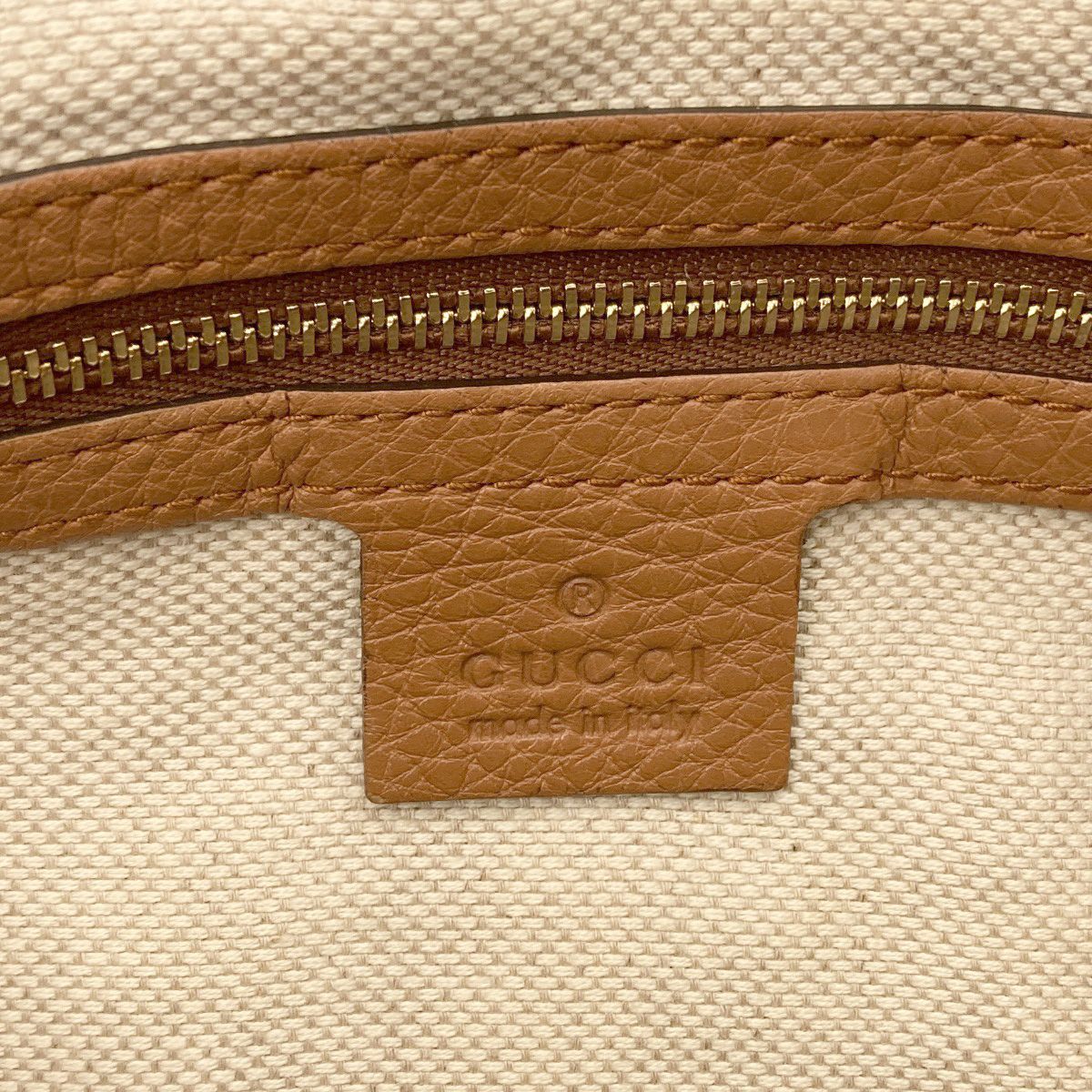 Gucci Soho Interlocking G 2-Way Handbag Calfskin — view 6