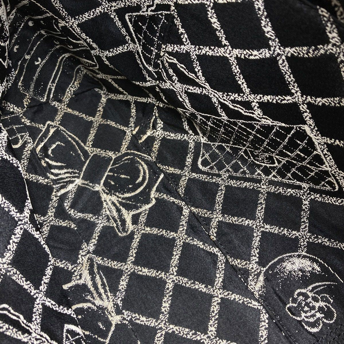 Chanel Essential Silver Tote Bag Calfskin — view 8