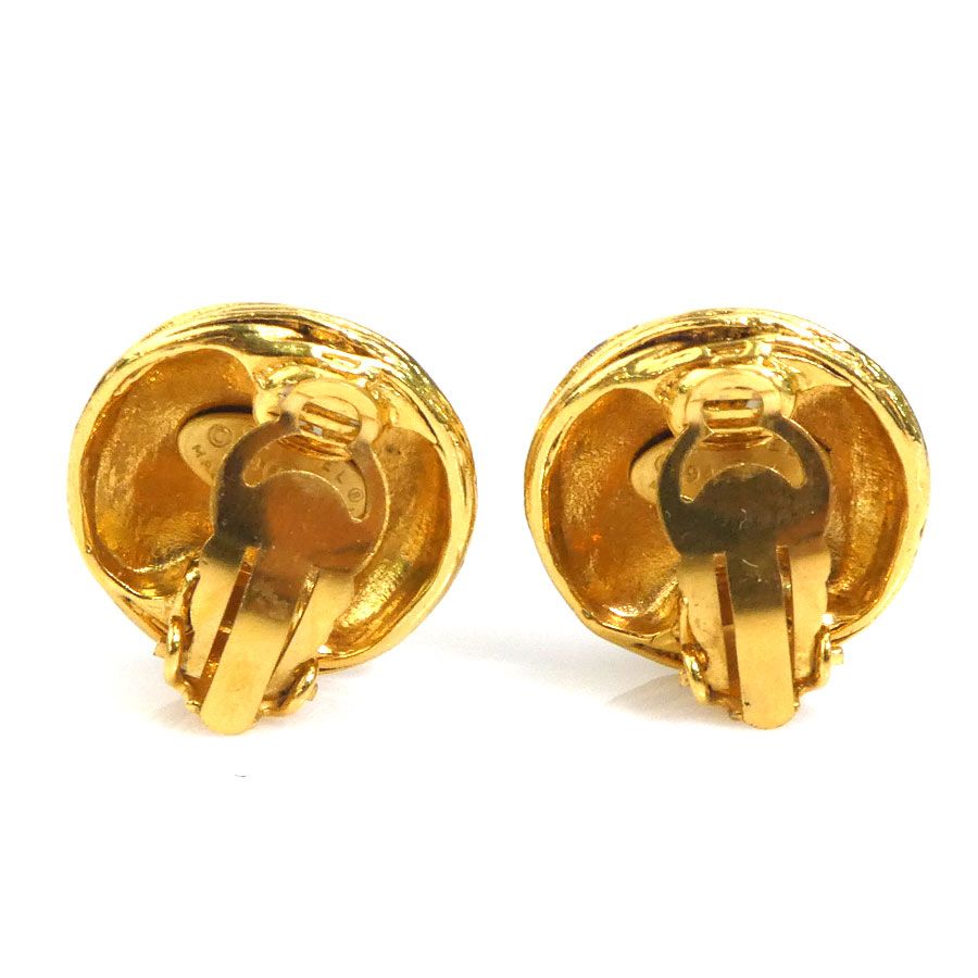 Chanel Earrings CC Logo — view 3