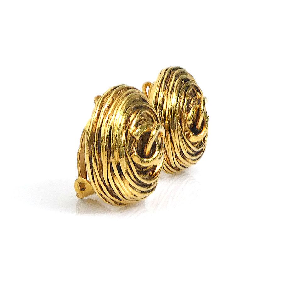 Chanel Earrings CC Logo — view 2