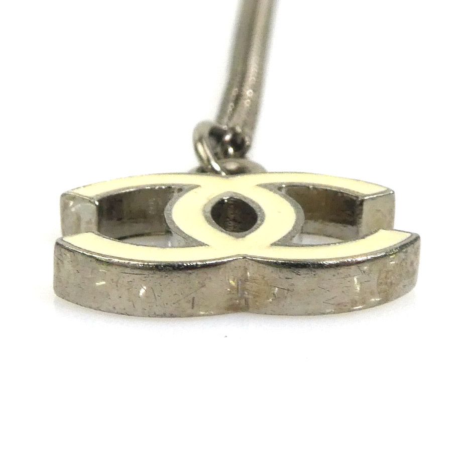 Chanel Necklace CC Logo — view 4