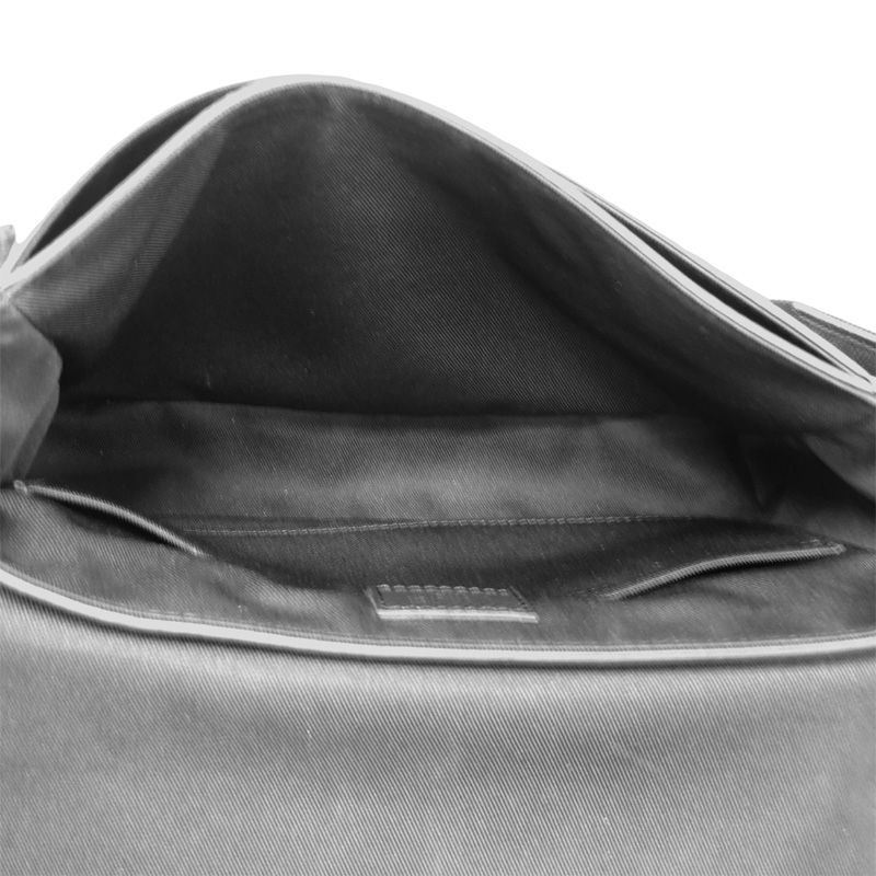 Louis Vuitton Shoulder Bag — view 6