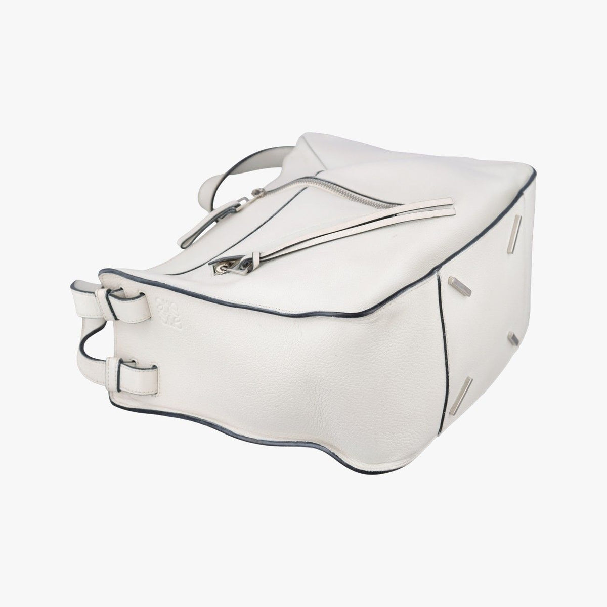 Loewe Hammock White Leather 61 Shoulder Bag — view 5