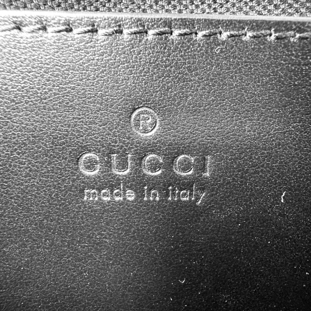 Gucci Shoulder Bag GG Marmont Small Chevron Leather Black — view 5
