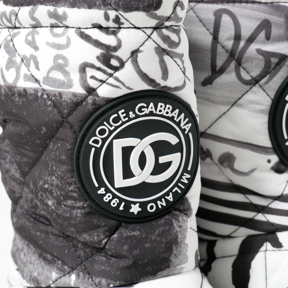 Dolce & Gabbana Boots Quilted Short DG Rubber Logo — view 5