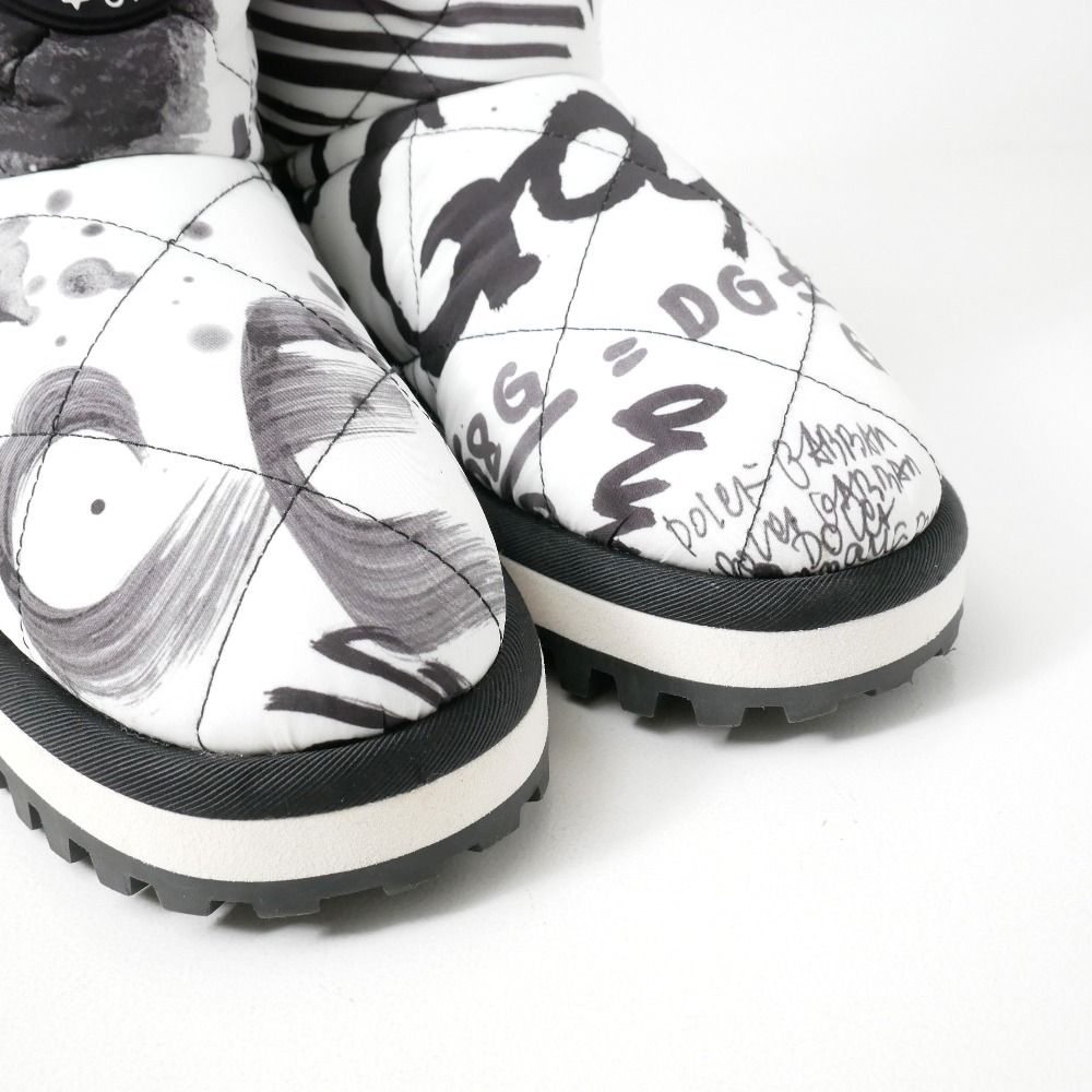 Dolce & Gabbana Boots Quilted Short DG Rubber Logo — view 4
