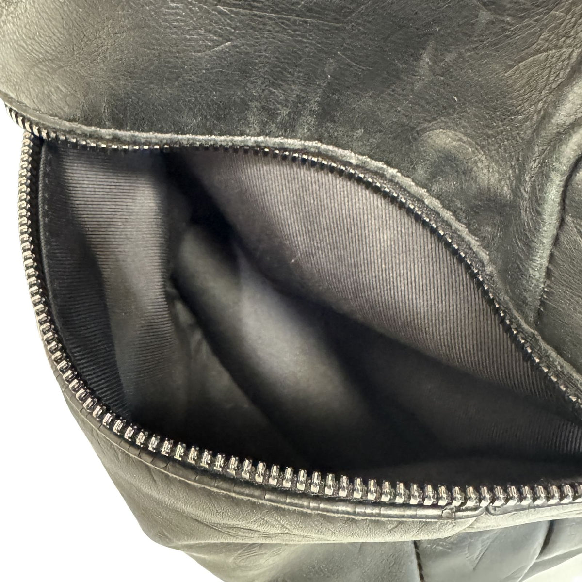 Louis Vuitton Discovery Backpack Monogram Shadow Canvas Black — view 8