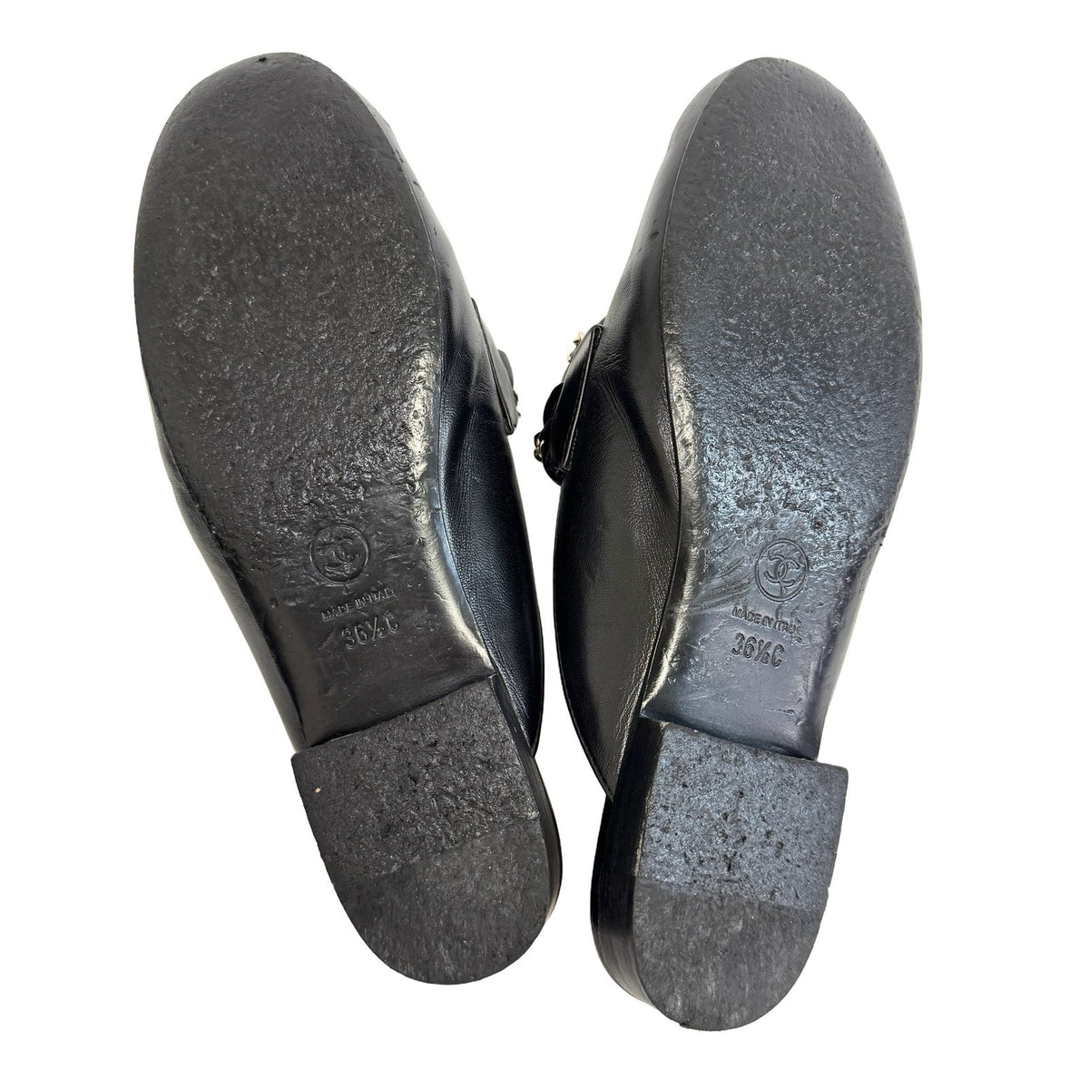 Chanel Quilted Chain Sandals Leather Shoes — view 7